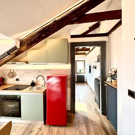 Apartamento Stop In Italy To Cp14 Cozy Attic View Centro *